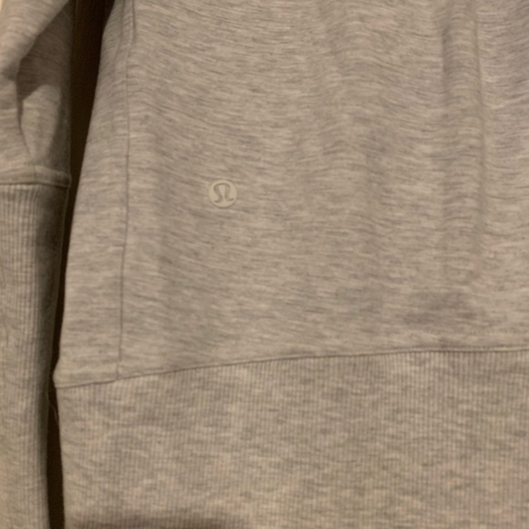Lululemon Pullover - Picture 9 of 9